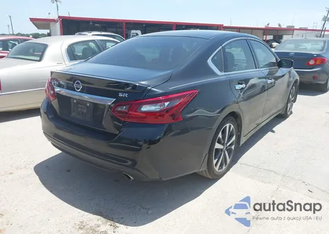 2017 Nissan Altima 2.5 Sr z USA, uszkodzony, nr VIN 1N4AL3AP0HN310646